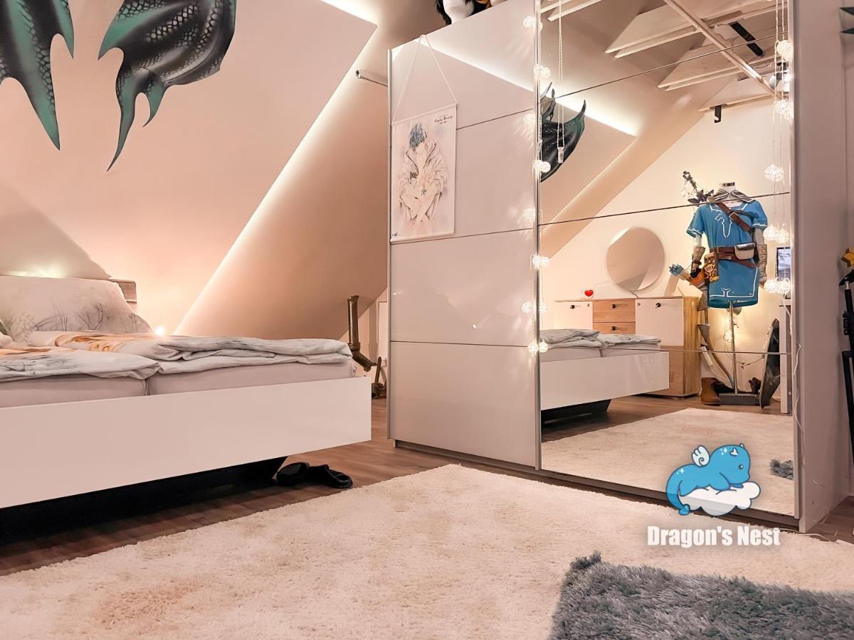 Dragon's Nest: Cozy & Modern Attic Loft Nuremberg Apartment *